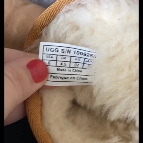Women’s UGG Pendleton Boots 6 - Picture 5 of 5
